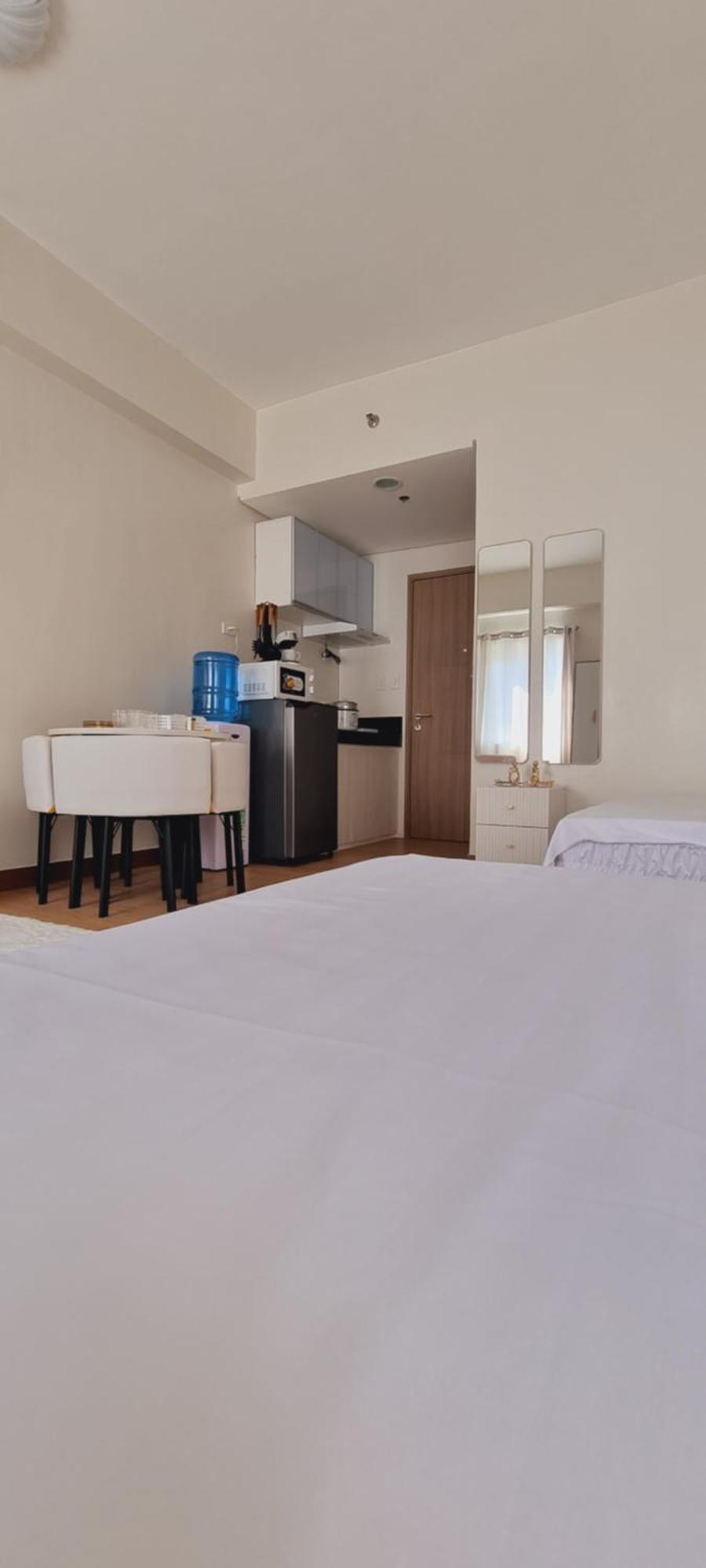 Auberge Condotels At Smdc Hope Residences Trece Martires Exterior foto