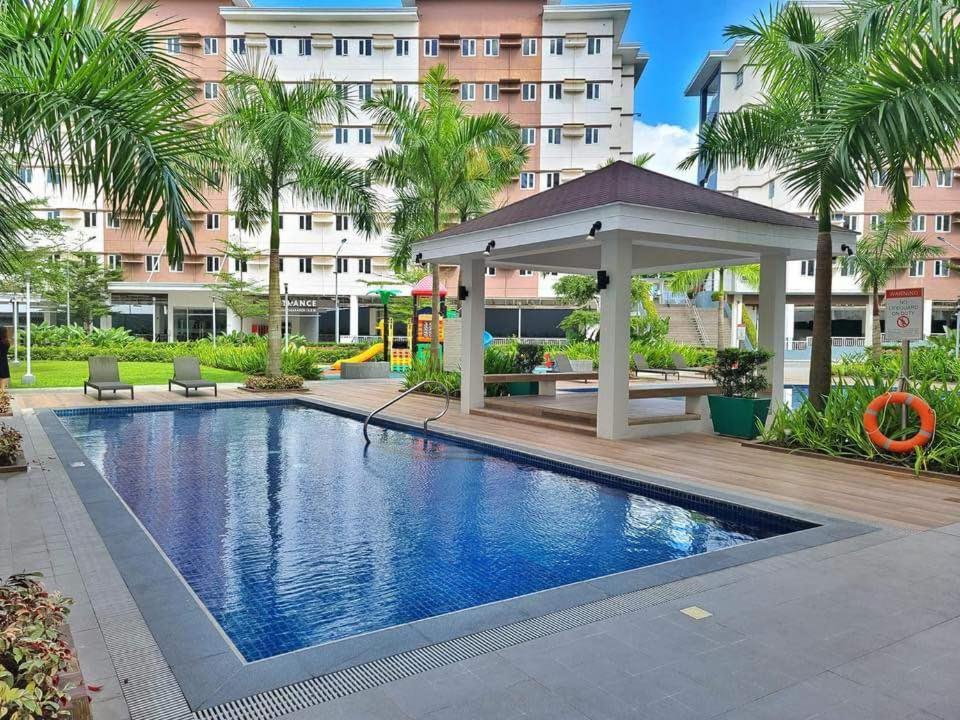 Auberge Condotels At Smdc Hope Residences Trece Martires Exterior foto